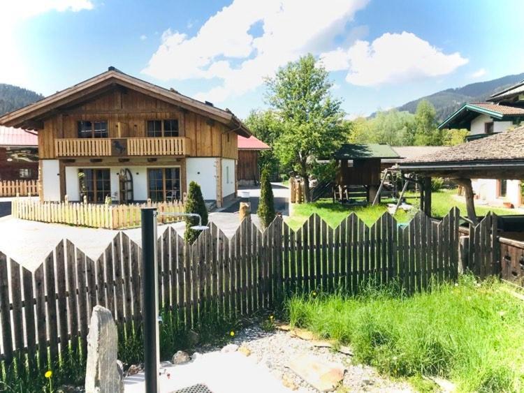 Sieglhub Chalets - Appartements - Hotel Flachau Exterior foto